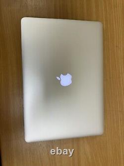 Apple MacBook Pro 13 (500GB HDD, Intel Core i5, 2.40 GHz, 8GB) Laptop Silver