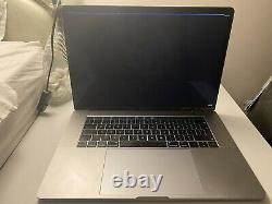 Apple MacBook Pro 15 Touch Bar 2.2GHz i7 256GB (Space Grey) Screen Damage