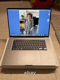 Apple MacBook Pro 16 4TB SSD, i9 9th Gen 2.40 GHz, 64GB Ram, 5500M 8gb GDDR6