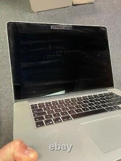 Apple MacBook Pro Retina 15 (2012) i7 2.3GHz 8GB 256GB Alt Keys / Screen Wear