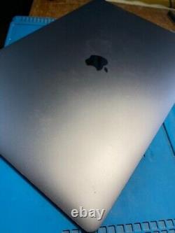 Genuine Apple MacBook Pro 15 A1990 EMC 3359 Screen display LCD Assembly Grey