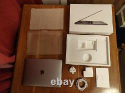 MacBook Pro 13 A2289 (2020) Intel Core i5, 256GB, Damaged Screen, Original Box