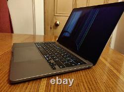 MacBook Pro 13 A2289 (2020) Intel Core i5, 256GB, Damaged Screen, Original Box