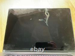 MacBook Pro (16, 2019) 2.6 GHz i7, 16GB, 512GB SSD No power, Cracked Screen