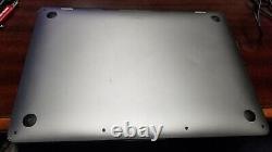 Macbook Pro A2289 13 i5 8GB 256GB Cracked Screen