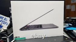 Macbook Pro A2289 13 i5 8GB 256GB Cracked Screen